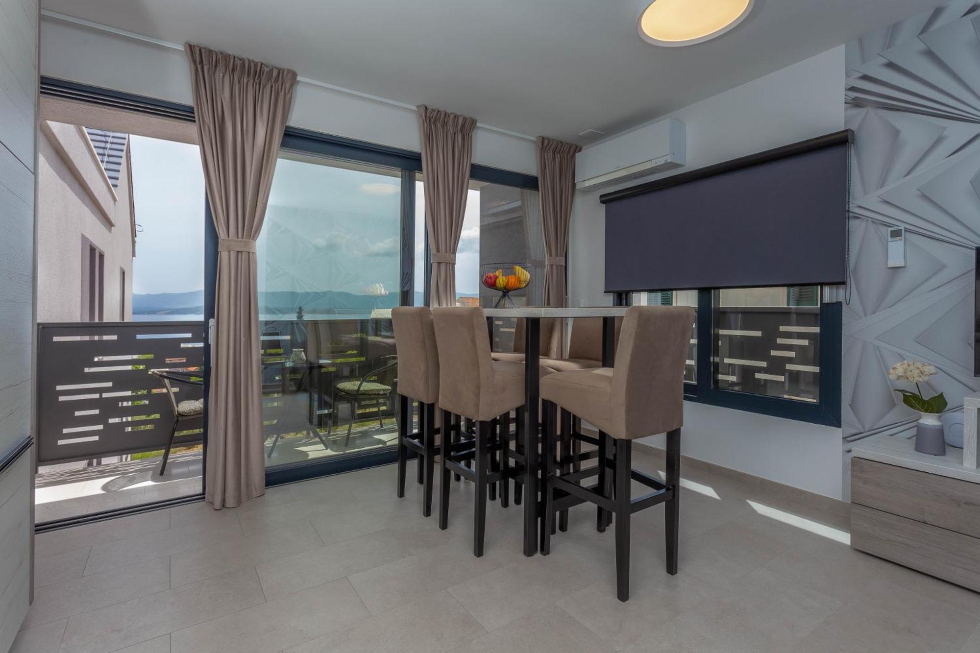 Grey House Apartment Bol
